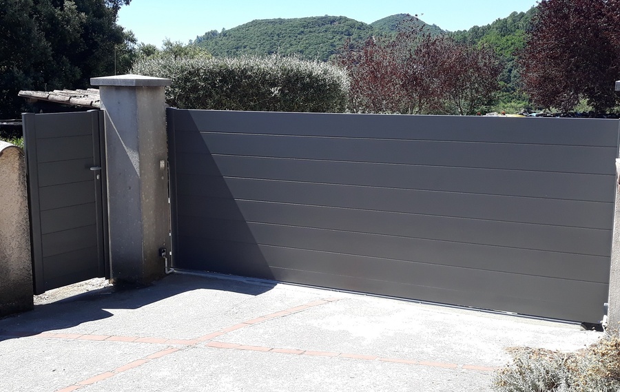 Nos mod&egrave;les de portails ALU &agrave;&nbsp;EPERNAY