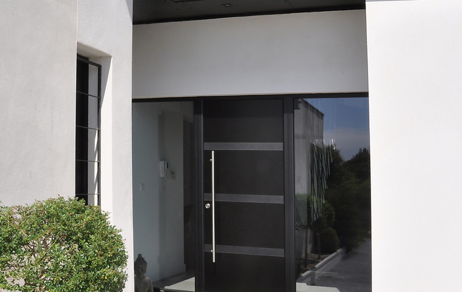 Notre gamme de portes d'entr&eacute;e en ALU CLASSIQUE et CONTEMPORAINE &agrave;&nbsp;EPERNAY